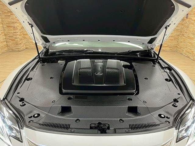 TOYOTA LEXUS LS500 2018