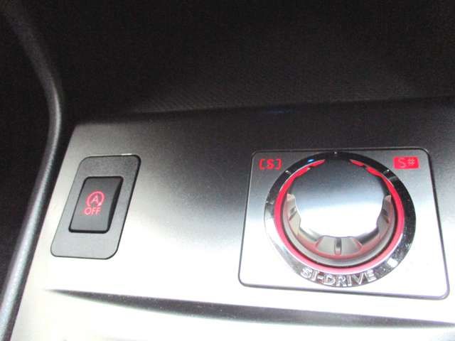 SUBARU EXIGA 4WD 2013