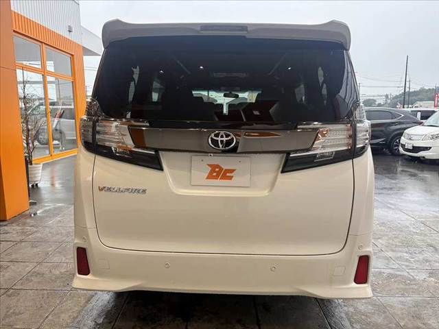 TOYOTA VELLFIRE 2016