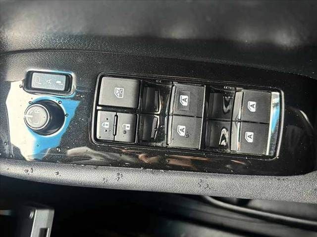 TOYOTA VELLFIRE 2016