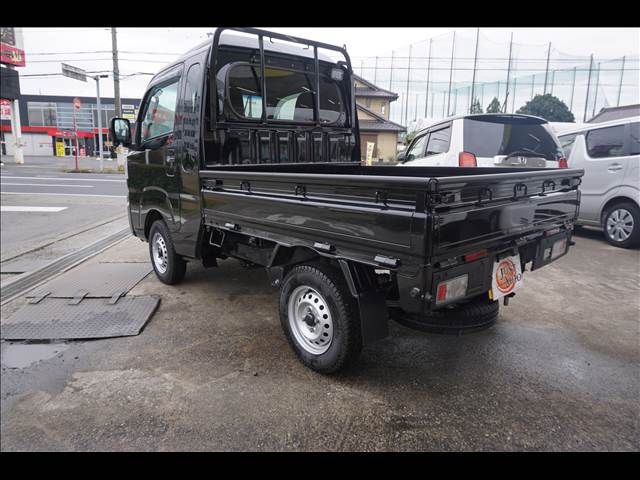 DAIHATSU HIJET truck 4WD 2022