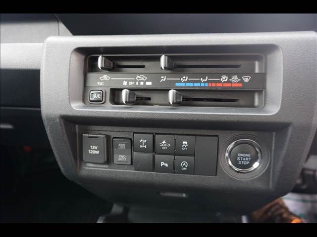 DAIHATSU HIJET truck 4WD 2022