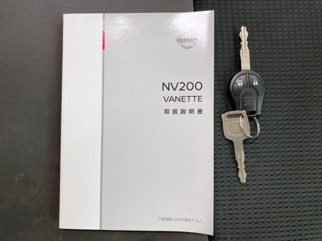 NISSAN NV200 VANETTE van 2020