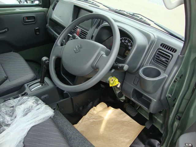 SUZUKI CARRY truck 4WD 2025