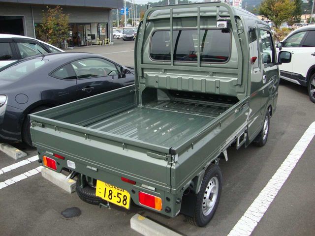SUZUKI CARRY truck 4WD 2025