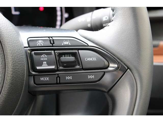 TOYOTA SIENTA HYBRID 2022