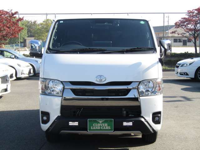 TOYOTA HIACE van 4WD 2022