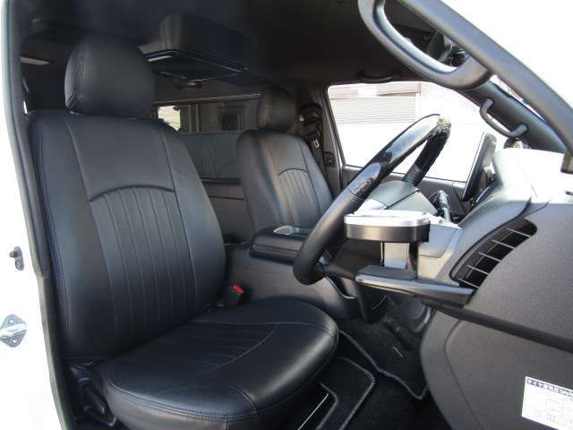 TOYOTA HIACE van 4WD 2022