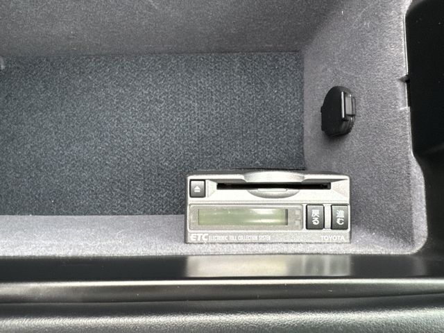 TOYOTA SOARER open 2003