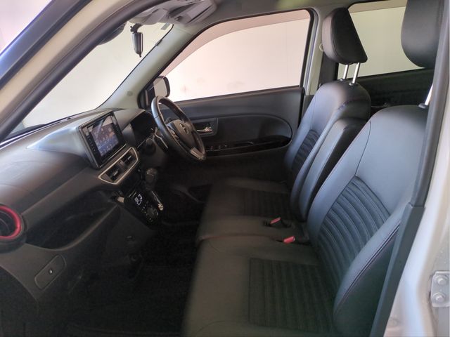 DAIHATSU CAST SPORT 2017