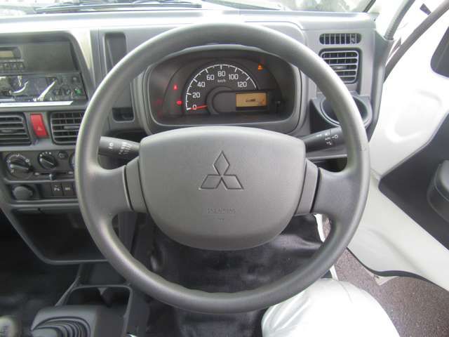 MITSUBISHI MINICAB truck 4WD 2024