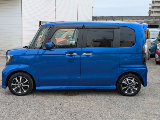 HONDA N BOX CUSTOM 2017