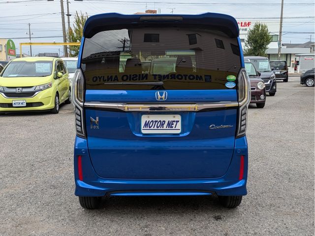 HONDA N BOX CUSTOM 2017