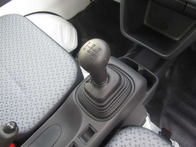 MITSUBISHI MINICAB truck 4WD 2024