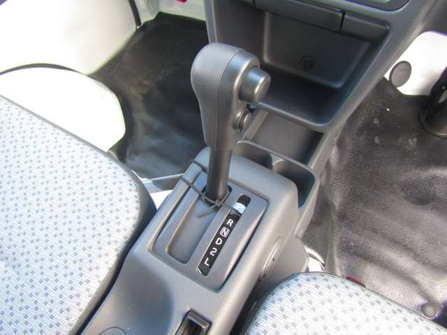 MITSUBISHI MINICAB truck 4WD 2024