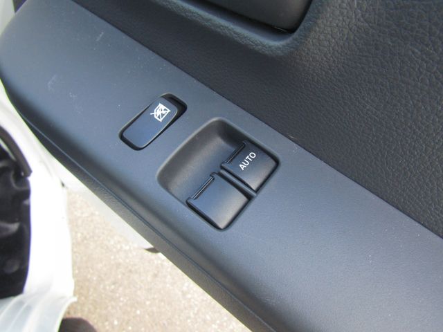 MITSUBISHI MINICAB truck 4WD 2024