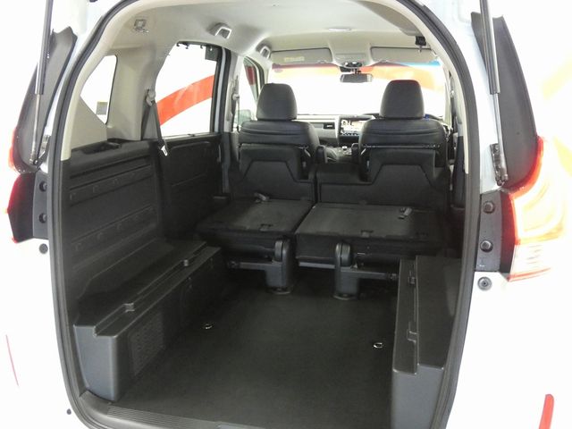 HONDA FREED plus HYBRID 4WD 2020