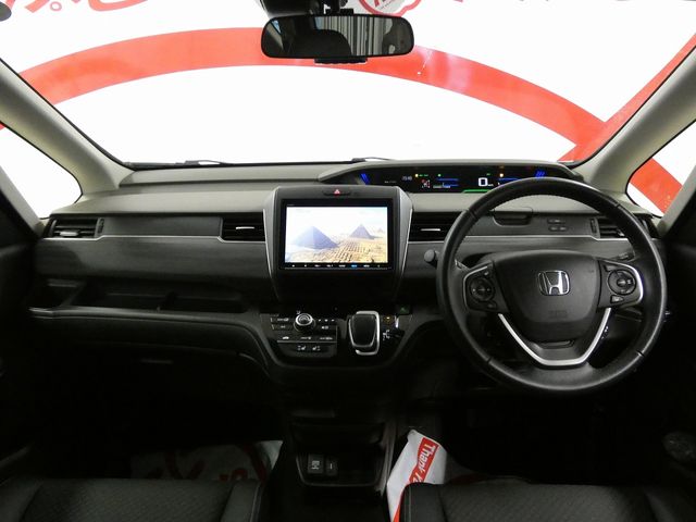 HONDA FREED plus HYBRID 4WD 2020