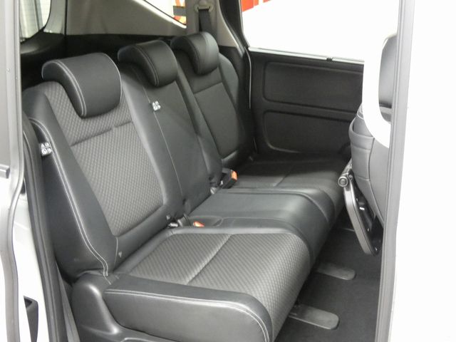 HONDA FREED plus HYBRID 4WD 2020