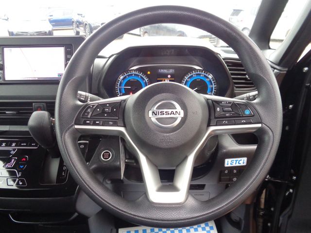 NISSAN ROOX 4WD 2022