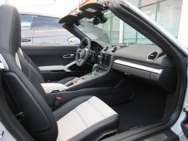 PORSCHE PORSCHE 718BOXSTER 2025