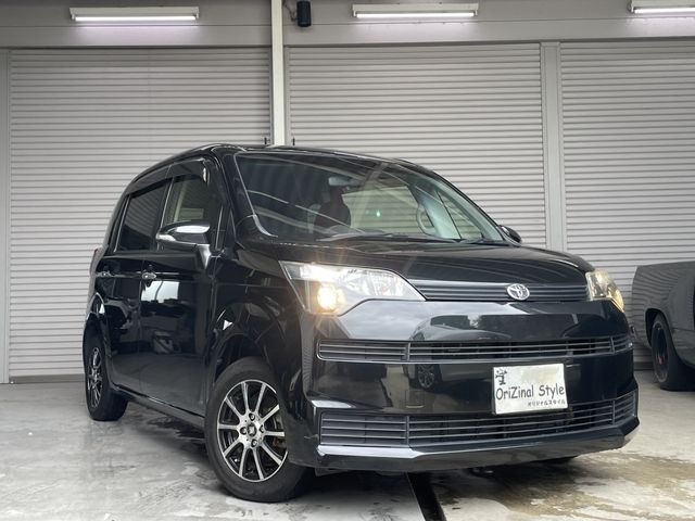 TOYOTA SPADE 2013