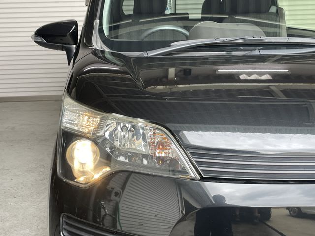 TOYOTA SPADE 2013