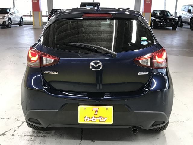 MAZDA DEMIO 2018
