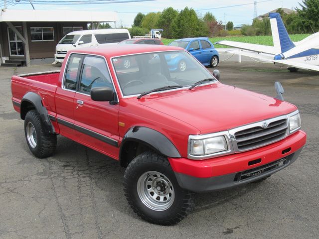 MAZDA PROCEED 4WD 1997