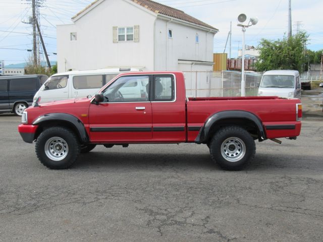 MAZDA PROCEED 4WD 1997