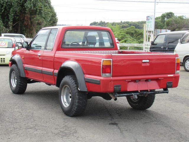 MAZDA PROCEED 4WD 1997