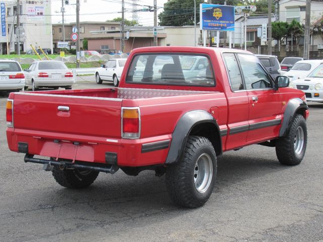 MAZDA PROCEED 4WD 1997