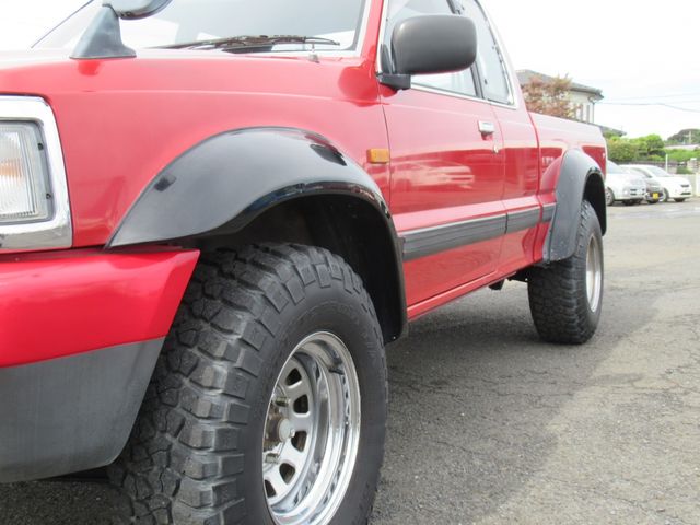 MAZDA PROCEED 4WD 1997