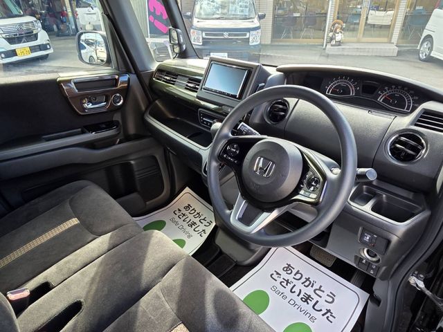 HONDA N BOX CUSTOM 2020