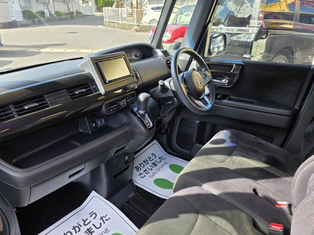 HONDA N BOX CUSTOM 2020