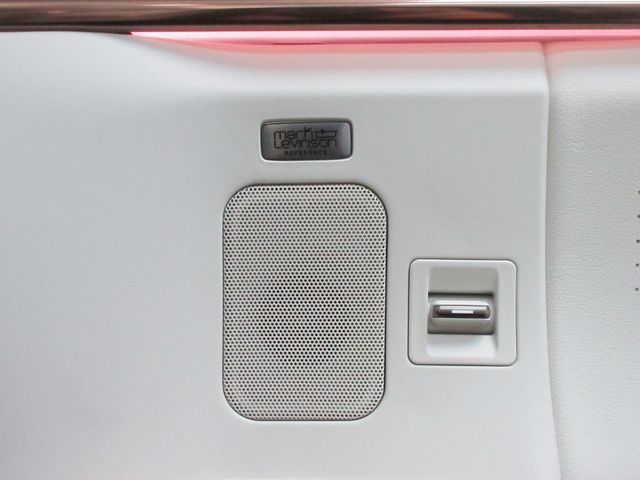 TOYOTA ???? LM500h 2025