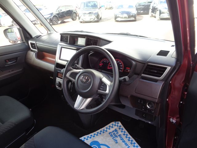 TOYOTA TANK 4WD 2018