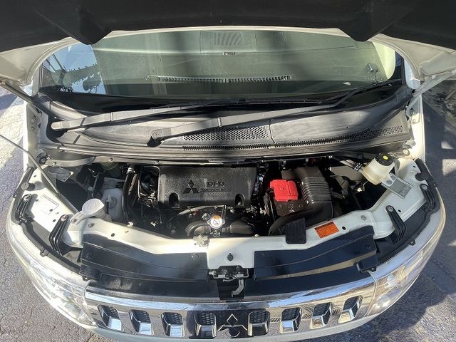 MITSUBISHI DELICA D:5 4WD 2014