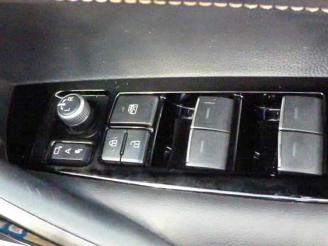 TOYOTA COROLLA TOURING HYBRID 2020