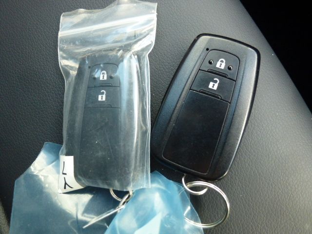 TOYOTA COROLLA TOURING HYBRID 2020