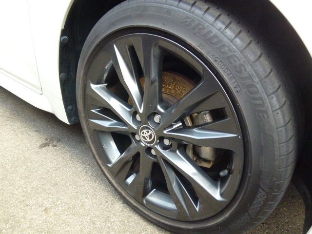 TOYOTA COROLLA TOURING HYBRID 2020