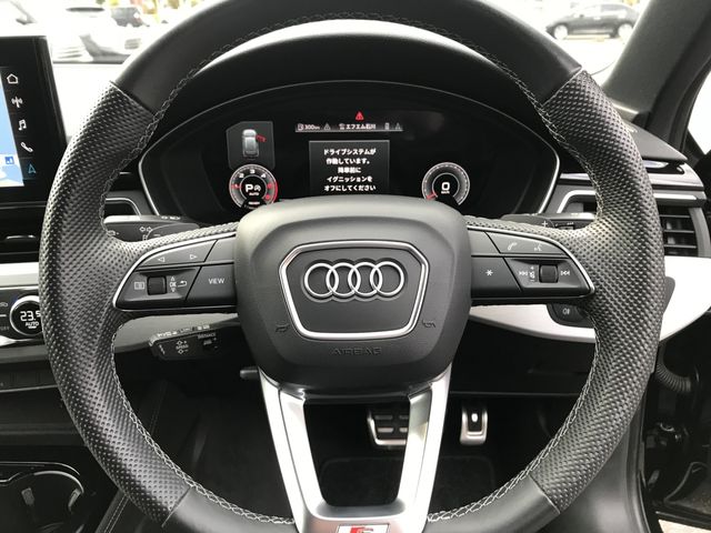 AUDI AUDI A4 AVANT 2022