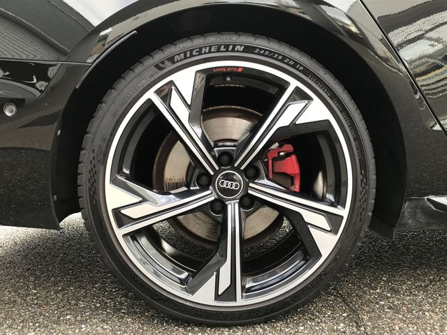 AUDI AUDI A4 AVANT 2022