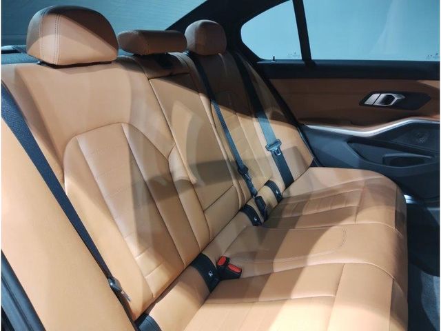 BMW BMW 3series sedan 2019