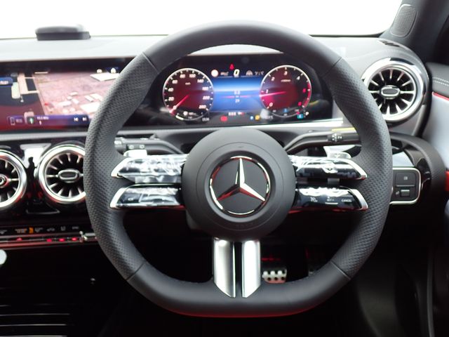 MERCEDES BENZ MERCEDES BENZ A class 2025