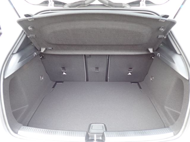 MERCEDES BENZ MERCEDES BENZ A class 2025