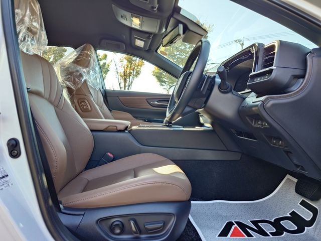 TOYOTA CROWN sedan hybrid 2025