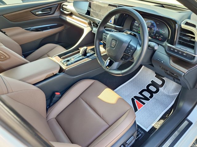 TOYOTA CROWN sedan hybrid 2025