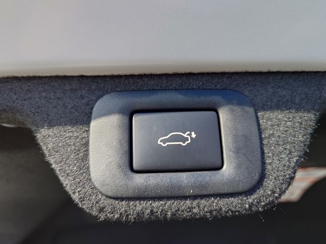 TOYOTA CROWN sedan hybrid 2025