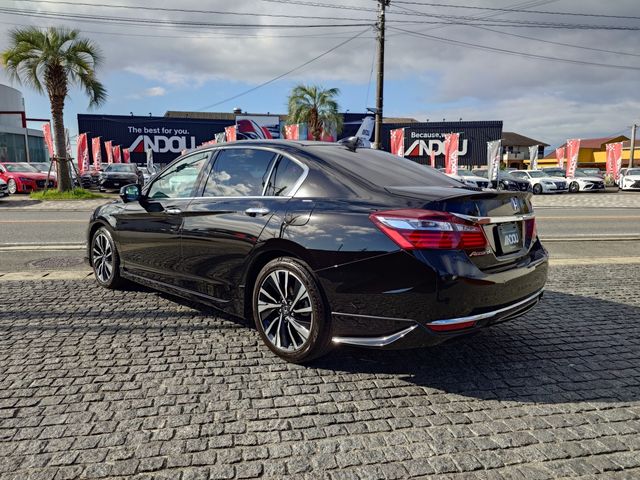 HONDA ACCORD HYBRID 2016